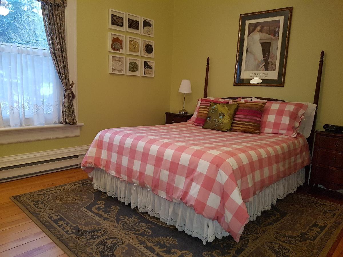 Les Trois Erables Boutique Inn เวคฟีลด์ ภายนอก รูปภาพ